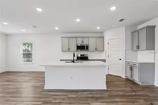 13112 Siam Dr, Spring Hill, FL 34609 - Photo 22