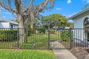 23315 Club Villas Dr, Land O Lakes, FL 34639 - Photo 4