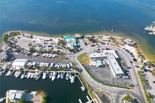 13231 Carol Dr, Hudson, FL 34667 - Photo 12