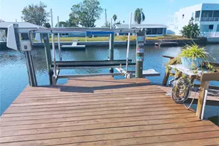 13231 Carol Dr, Hudson, FL 34667 - Photo 12