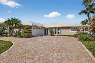 3315 Seaway Dr, New Port Richey, FL 34652 - Photo 14