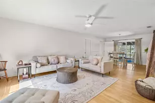 37321 Hickory Hill Ln, Dade City, FL 33525 - Photo 6