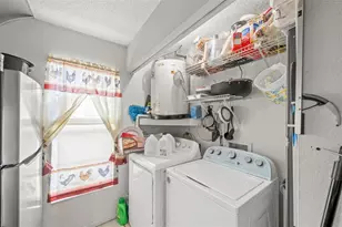 7110 Barclay Ave, Spring Hill, FL 34609 - Photo 10