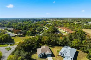 11201 Valley Stream Ct, Spring Hill, FL 34609 - Photo 26