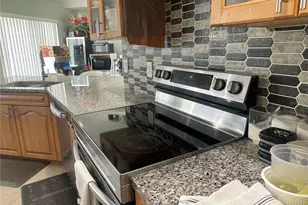 3103 Muir St, Holiday, FL 34691 - Photo 16