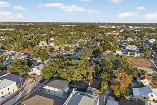 312 E Orange St, Tarpon Springs, FL 34689 - Photo 80