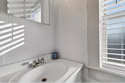 312 E Orange Street #B, Tarpon Springs, FL 34689 - Photo 18