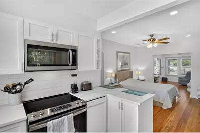 312 E Orange Street #B, Tarpon Springs, FL 34689 - Photo 54