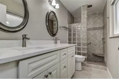 809 Whitcomb Boulevard, Tarpon Springs, FL 34689 - Photo 16