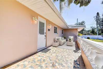 809 Whitcomb Boulevard, Tarpon Springs, FL 34689 - Photo 28