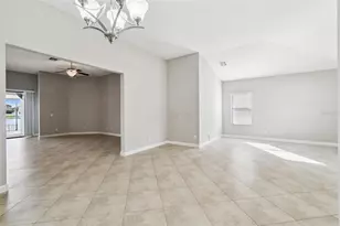 12352 Crestridge Loop, New Port Richey, FL 34655 - Photo 8