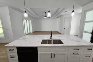 8090 Nordica Rd, Brooksville, FL 34613 - Photo 4