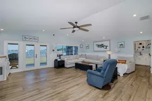 8211 Hayward Ln, Port Richey, FL 34668 - Photo 12