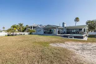 8211 Hayward Ln, Port Richey, FL 34668 - Photo 38