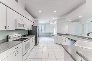 15033 Middle Fairway Dr, Spring Hill, FL 34609 - Photo 30