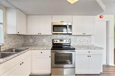 7130 Fox Hollow Drive, Port Richey, FL 34668 - Photo 8