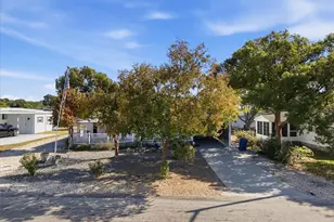 8006 Montrose Ave, Brooksville, FL 34613 - Photo 52