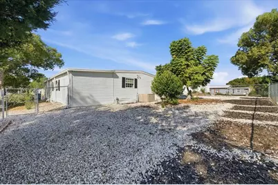 8006 Montrose Avenue, Brooksville, FL 34613 - Photo 36