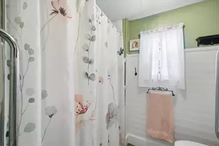 8006 Montrose Ave, Brooksville, FL 34613 - Photo 30