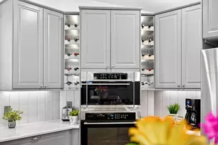 4141 Perry Pl, New Port Richey, FL 34652 - Photo 20