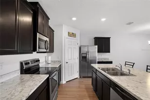 1100 Newton Cir, Rockledge, FL 32955 - Photo 8