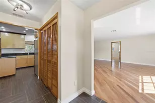 8123 River Country Dr, Weeki Wachee, FL 34607 - Photo 22