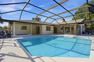 8123 River Country Dr, Weeki Wachee, FL 34607 - Photo 6