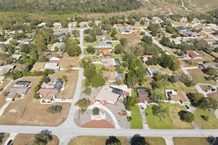 8123 River Country Dr, Weeki Wachee, FL 34607 - Photo 18