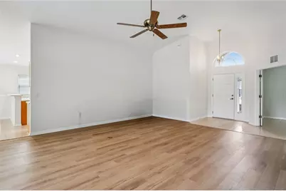 322 Greenwich Circle, Spring Hill, FL 34609 - Photo 8