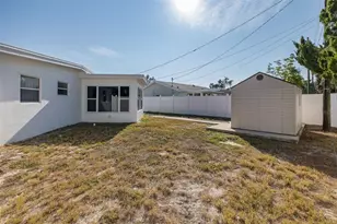 10619 Agate Ct, Port Richey, FL 34668 - Photo 12