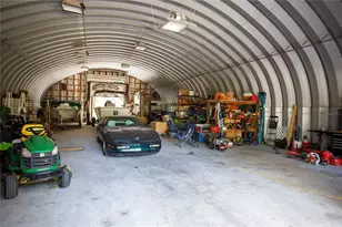 11185 Cleever St, Weeki Wachee, FL 34614 - Photo 4