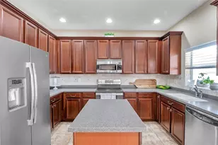 11144 Oyster Bay Cir, New Port Richey, FL 34654 - Photo 22