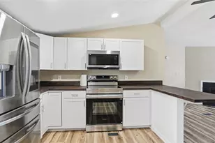 27080 Hiawatha Blvd, Brooksville, FL 34601 - Photo 10