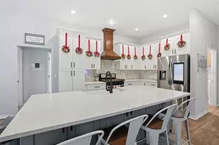 12131 Buckingham Way, Spring Hill, FL 34609 - Photo 6