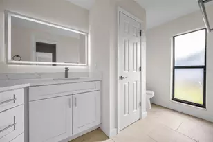 10639 Lakeview Dr, New Port Richey, FL 34654 - Photo 18