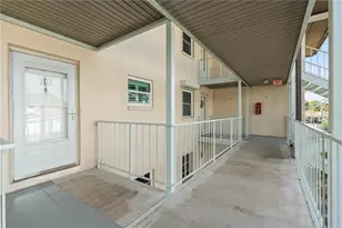 4452 Garnet Dr, New Port Richey, FL 34652 - Photo 4