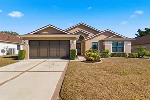 13842 Greyhawk Ct, Hudson, FL 34669 - Photo 2