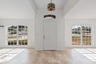 11217 Kangley Ln, Spring Hill, FL 34608 - Photo 8