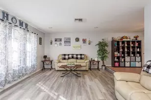 7487 Alhambra Ct, Spring Hill, FL 34606 - Photo 8
