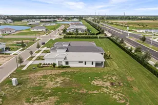 18340 Rockport Pl, Lakewood Ranch, FL 34211 - Photo 14