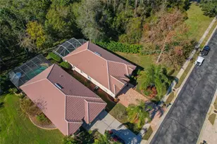 1320 Lindenwood Dr, Tarpon Springs, FL 34688 - Photo 42