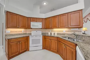 1860 Kinsmere Dr, Trinity, FL 34655 - Photo 18