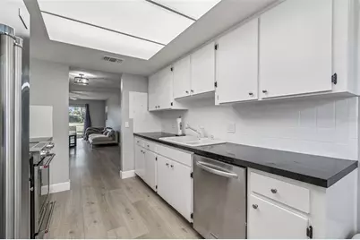 7560 92nd Street #104B, Seminole, FL 33777 - Photo 18