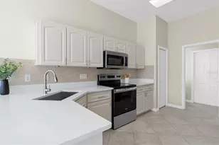 11520 Lounds Ct, New Port Richey, FL 34654 - Photo 10