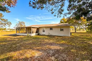 9421 Sunshine Grove Rd, Brooksville, FL 34613 - Photo 32