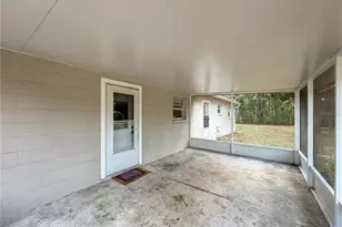 9421 Sunshine Grove Rd, Brooksville, FL 34613 - Photo 28