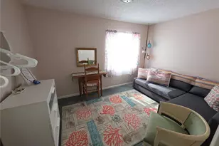 6351 Sutherland Ave, New Port Richey, FL 34653 - Photo 12