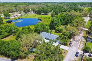 10301 Nina Ct, New Port Richey, FL 34654 - Photo 4