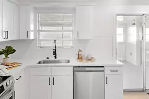 2721 Flint Isle Pl, Holiday, FL 34691 - Photo 14