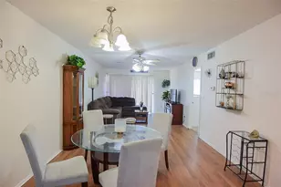 11110 Carriage Hill Dr, Port Richey, FL 34668 - Photo 8